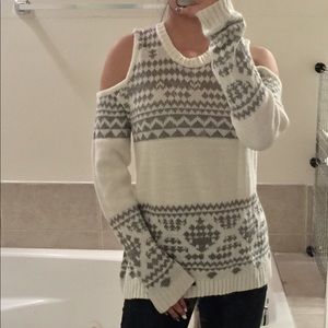 Cut-Out Shoulder Wool Sweater